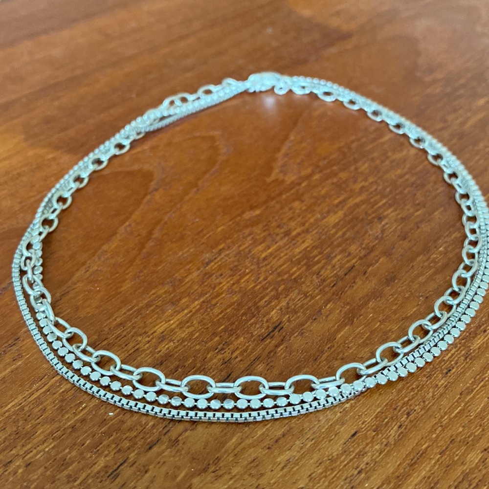 Silpada “Happily Stranded” necklace